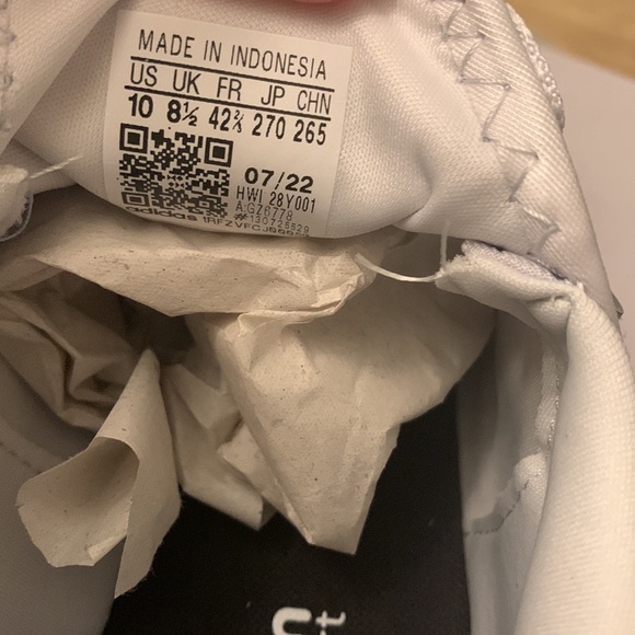 Adidas Sneakers - Picture 9 of 11